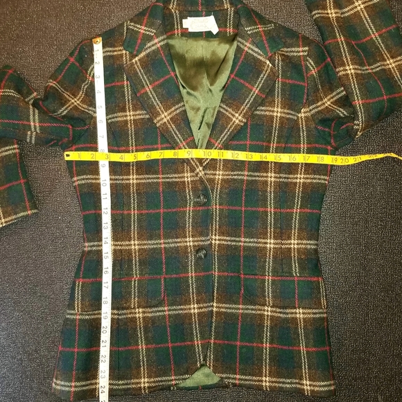 Vintage Villager Plaid Wool Blazer - Picture 7 of 7